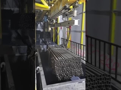 Automatische Nasslackieranlage für Strukturteile