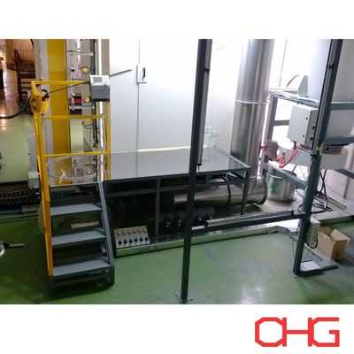 Qualität Maßgeschneiderte Pulverbeschichtungslinie mit PVC-Sprühkabine und Vorbehandlungssprühsystem usine