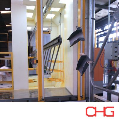 Prozess-Pulverbeschichtungs-Produktionslinie mit PVC-Spray-Stall und Fördersystem