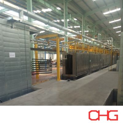 Pulverbeschichtungslinie für Aluminiumprofile mit Überkopffördersystem und manuellem Beladen zur Unterstützung der vielfältigen Produktion